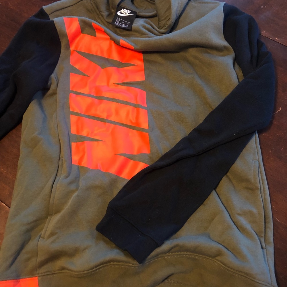 Short - Picture 2 of 2